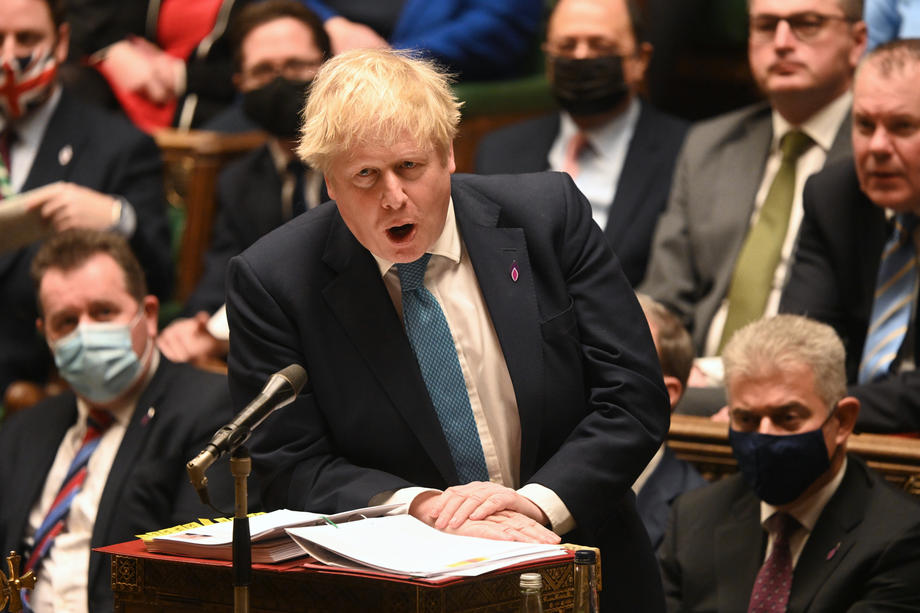 İngiltere Başbakanı Johnson o skandal için özür diledi - Resim : 1