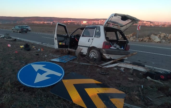 Kütahya'da trafik kazası: 4 yaralı - Resim : 2