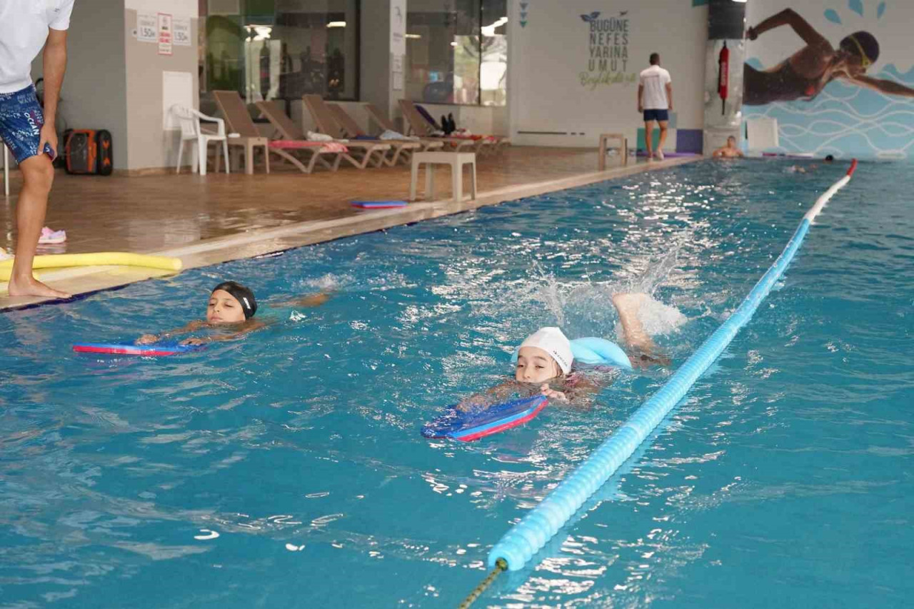 Beylikdüzü Belediyesi 2024 yılında düzenlediği kültür, sanat ve spor etkinlikleriyle binlerce kişiyi bir araya getirerek ilçeyi İstanbul’un çekim merkezlerinden biri haline getirdi. Yıl boyunca düzenlenen kurslar ve etkinliklerle yüz binlerce kişiye ulaşıldı.